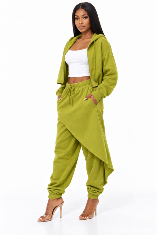 Olive Motion Set three-quarter view