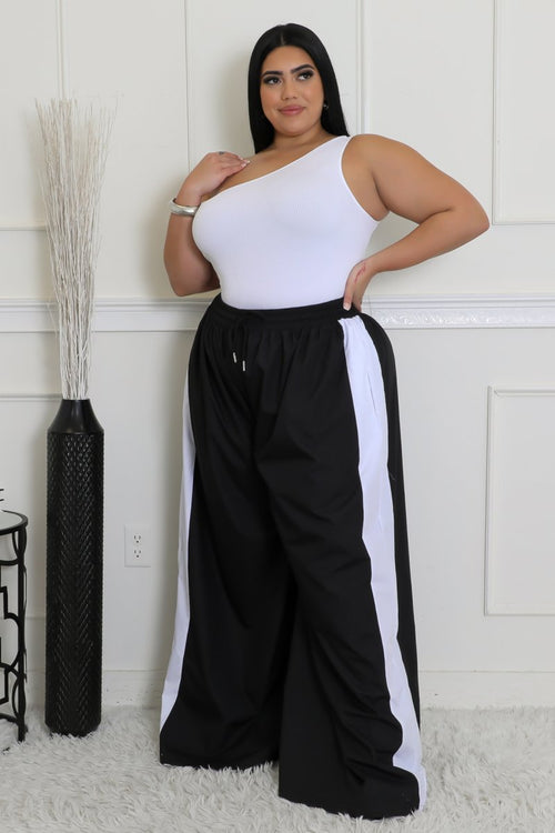 Blackout Oversized Pants Curvy